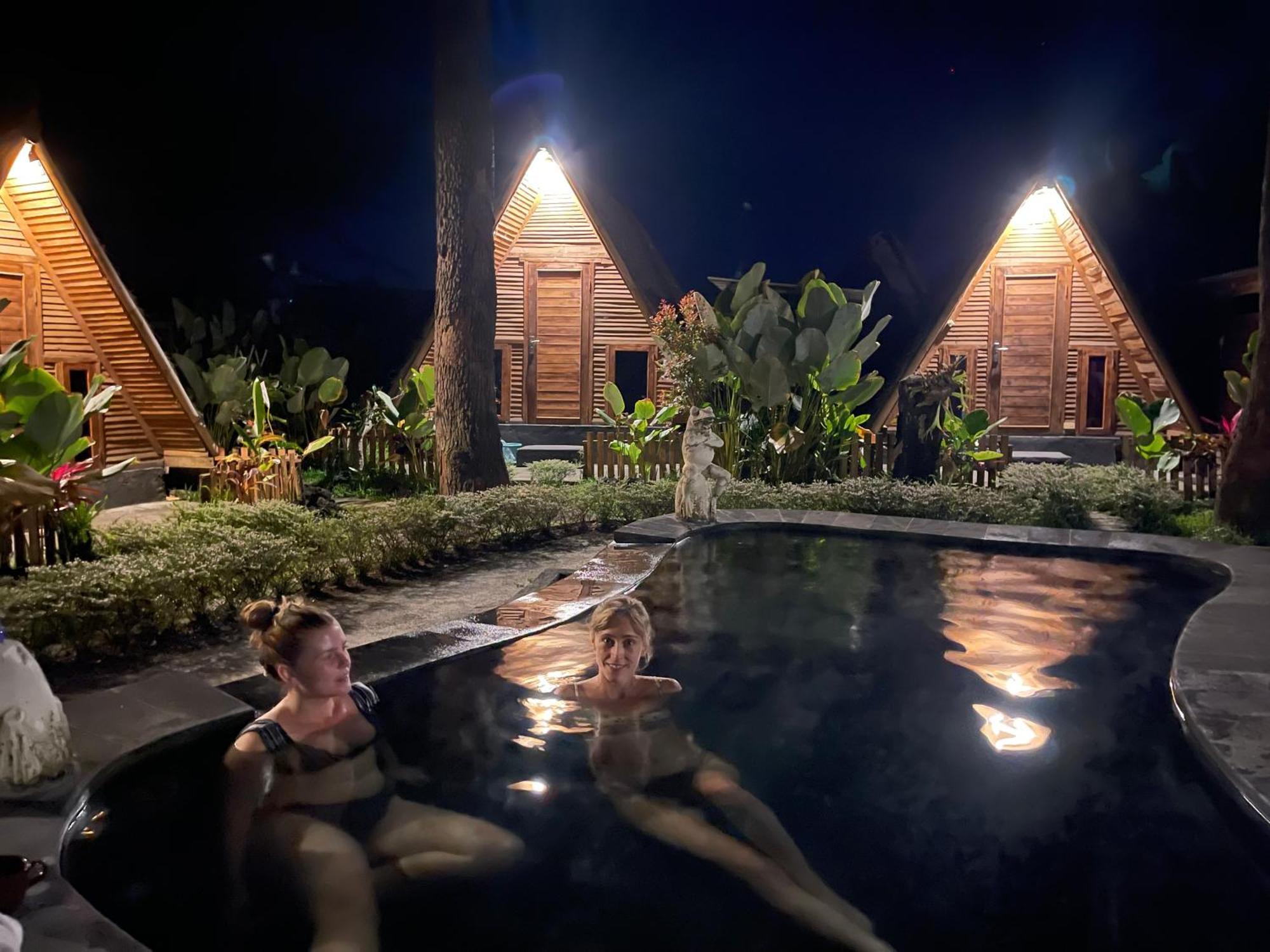Ferienwohnung Triangle House And Private Hot Spring Kintamani Exterior foto