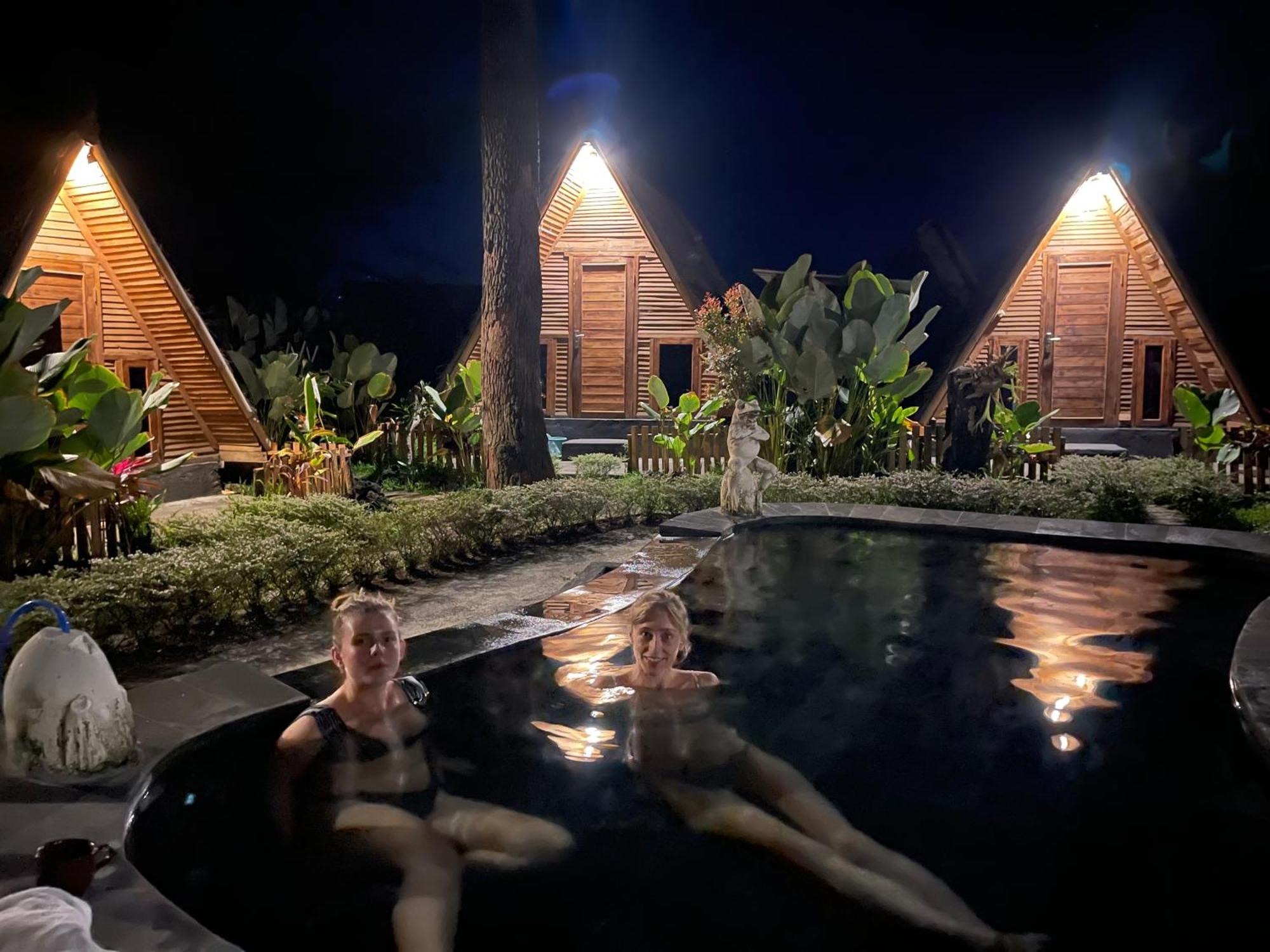 Ferienwohnung Triangle House And Private Hot Spring Kintamani Exterior foto