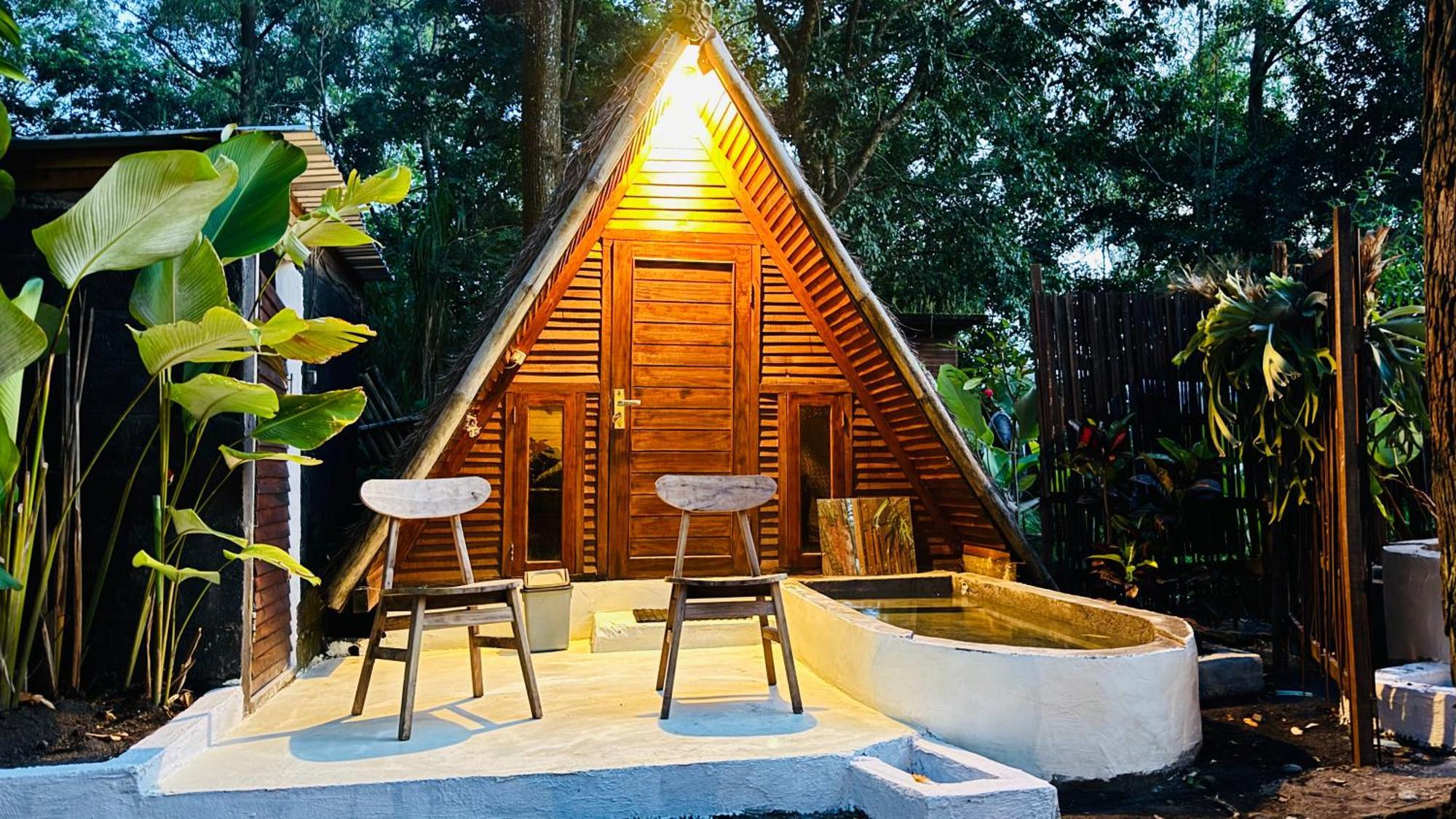 Ferienwohnung Triangle House And Private Hot Spring Kintamani Exterior foto
