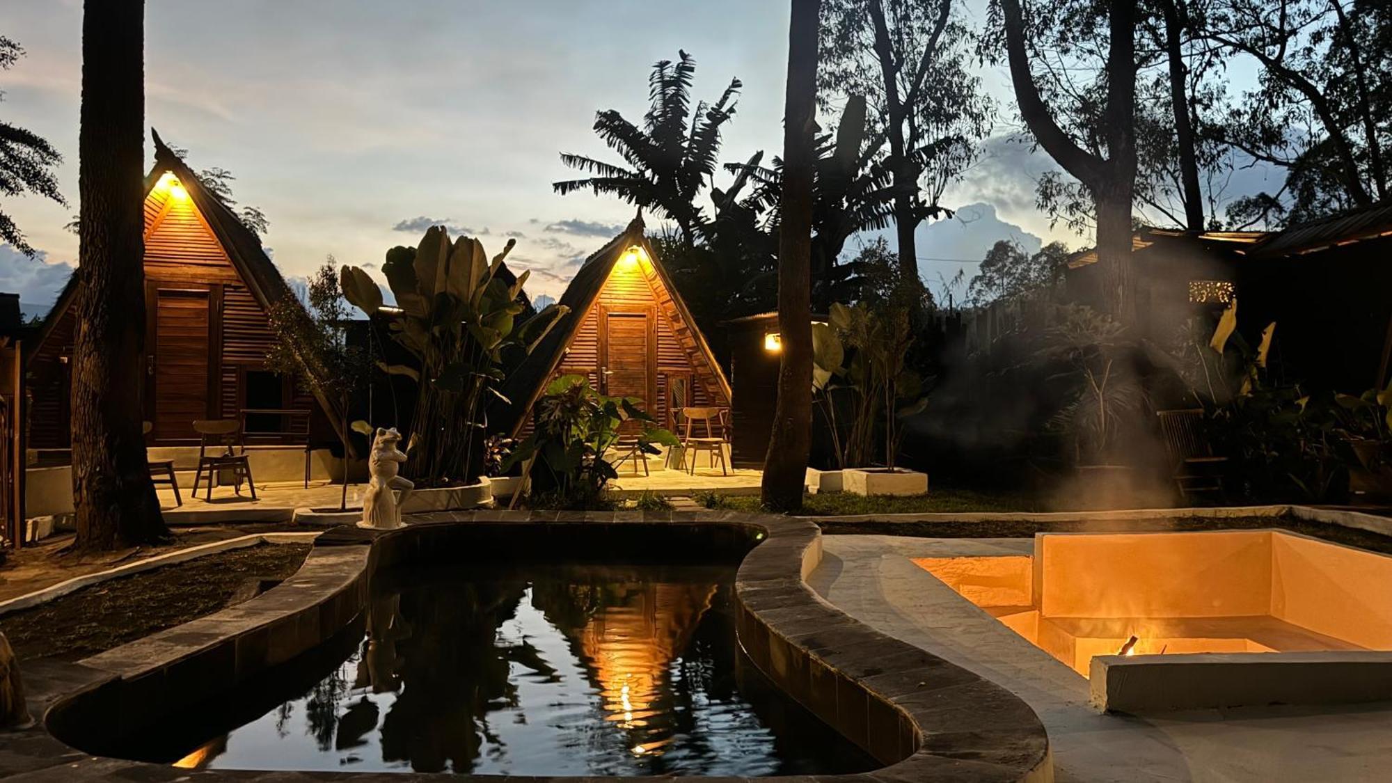Ferienwohnung Triangle House And Private Hot Spring Kintamani Exterior foto